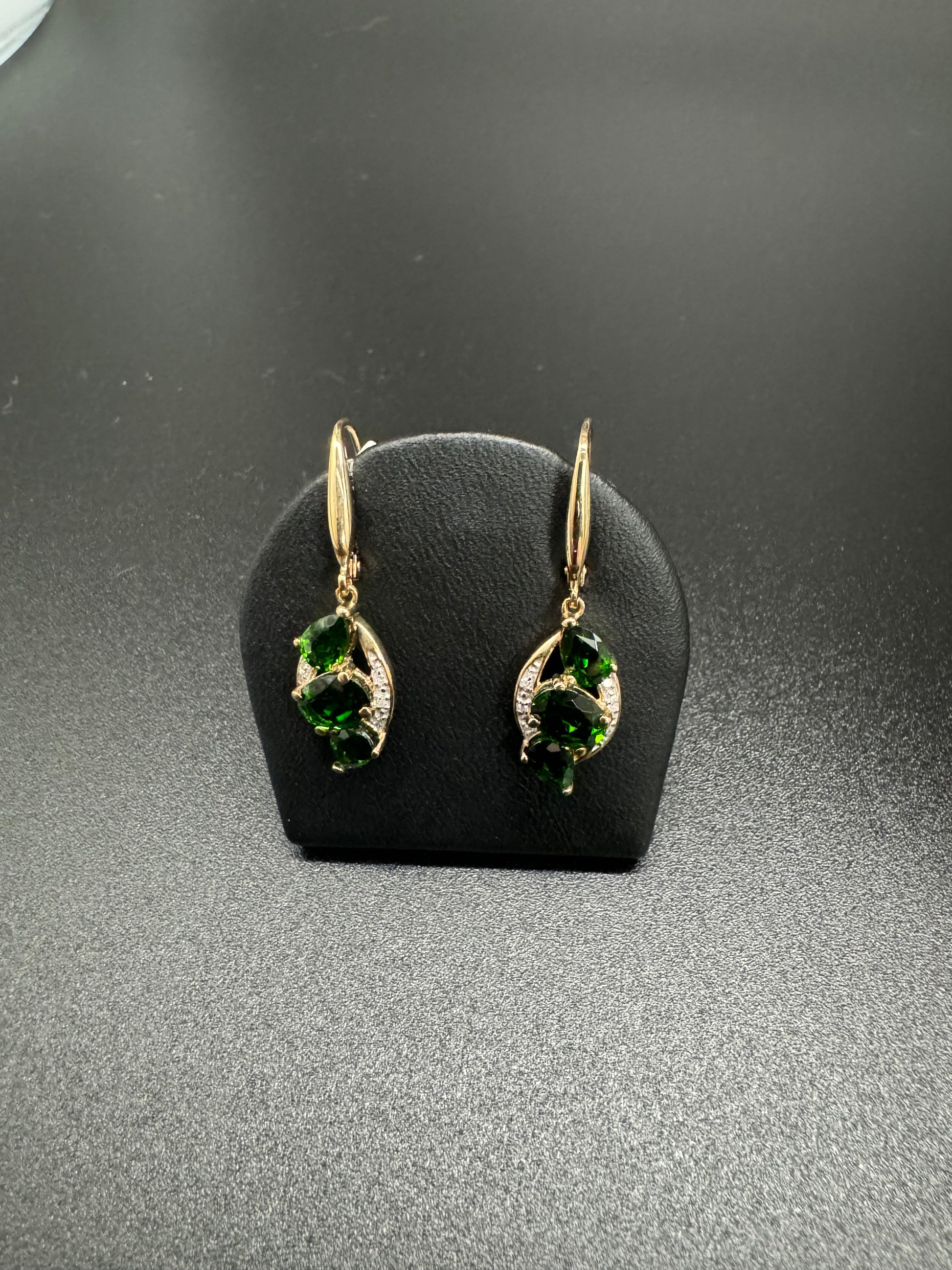 Ohrhänger/Ohrringe 375er Gold mit Grüne/Weiße Steine